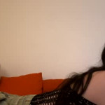 Online now bby_julesss